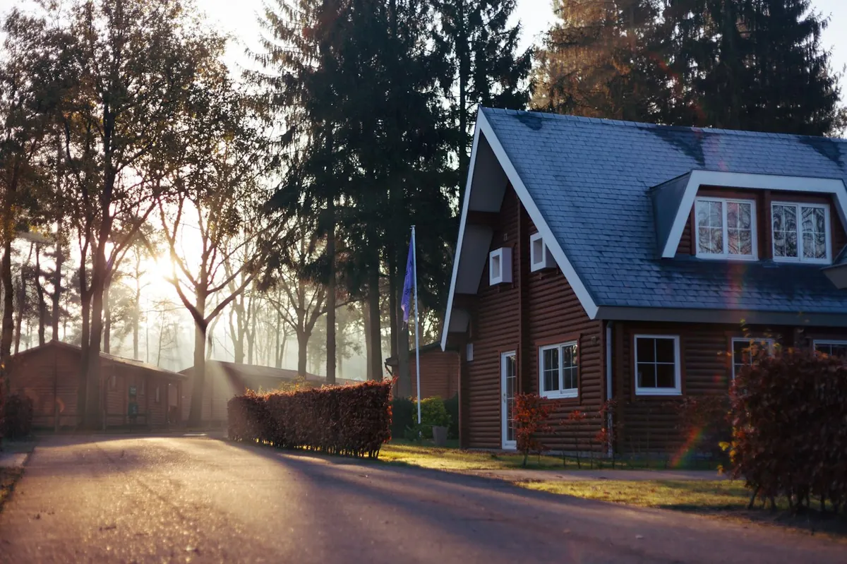 Neighborhood houses
